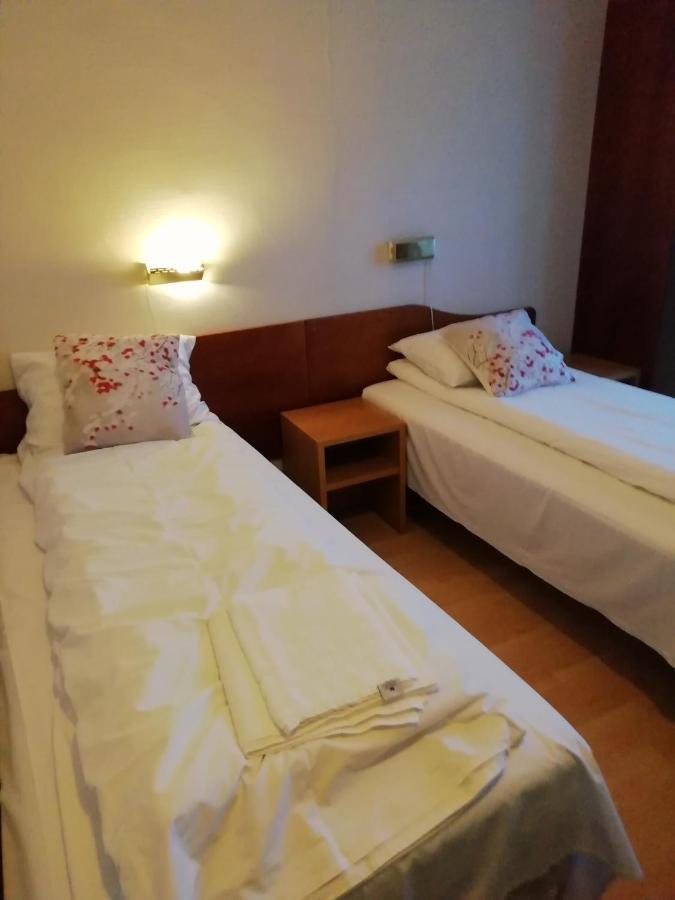 Kirkenes Hotell 3*